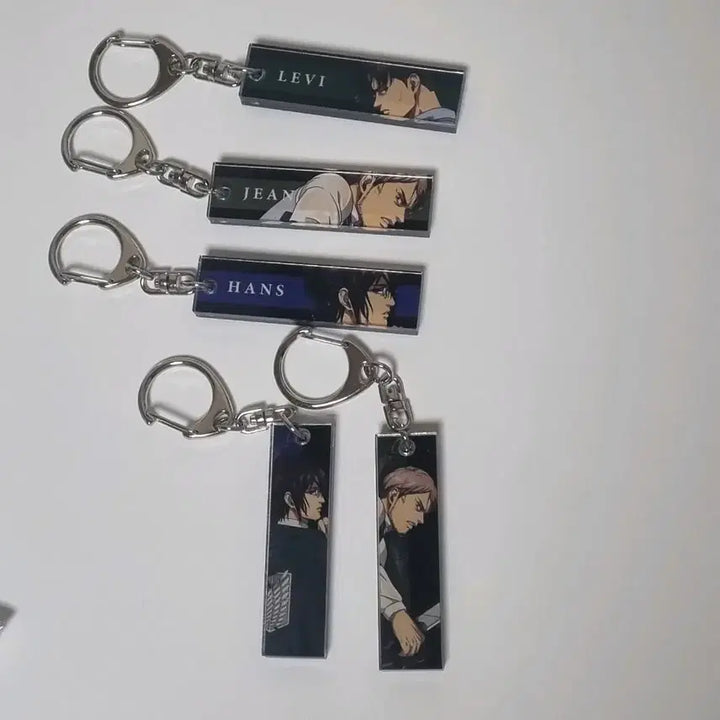 [BUNJANG] Attack on Titan Trading Stick Keychain / 진격의 거인 트레이딩 스틱 키홀더