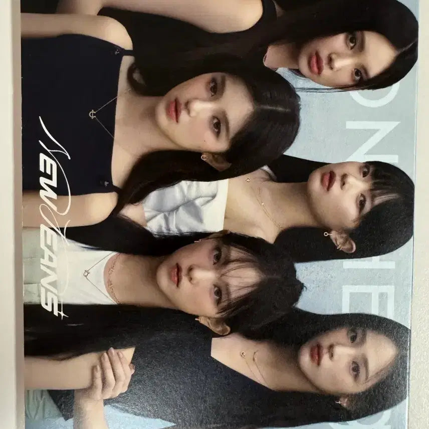 [BUNJANG] NewJeans Stonehenge Pamphlet / 뉴진스 스톤헨지 팜플렛
