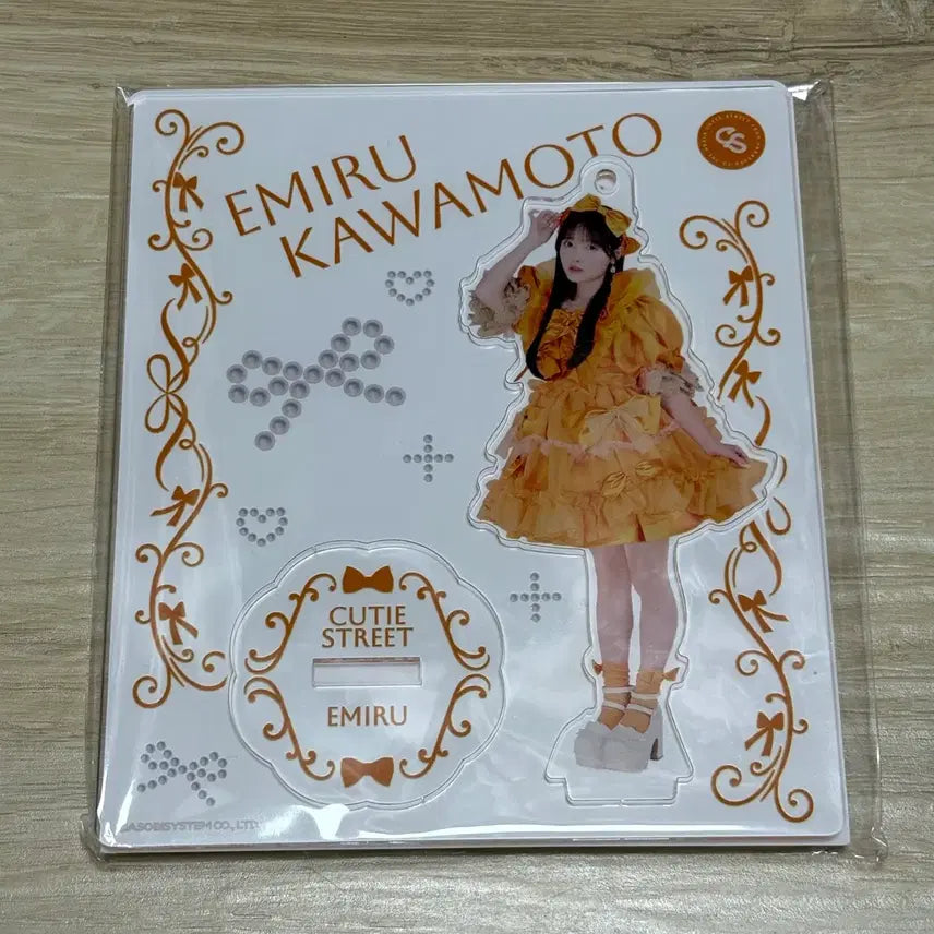 [BUNJANG] Cutie Street Emiru Kawamoto Acrylic Stand / 큐티스트리트 큐티스트릿 큐스토 카와모토 에미루 아크릴 스탠드