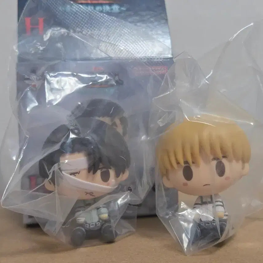 [BUNJANG] Attack on Titan Ichiban Kuji Armin &amp; Levi Chokonokko Figure Bundle Set / (일괄) 진격의 거인 제일복권 H상 리바이, 아르민 쵸코노코 피규어