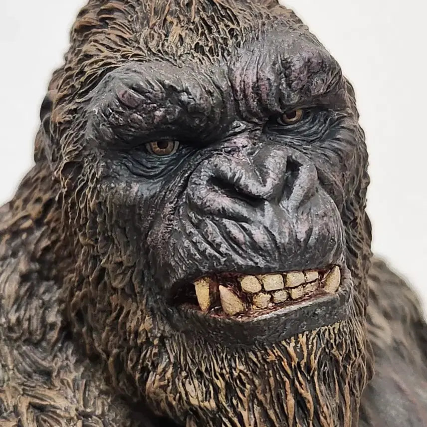 [BUNJANG] Xplus Godzilla vs. Kong 2021 Figure (Axe Kong) / Xplus 고질라 vs 콩 2021 피규어 (엑스플러스 도끼콩)