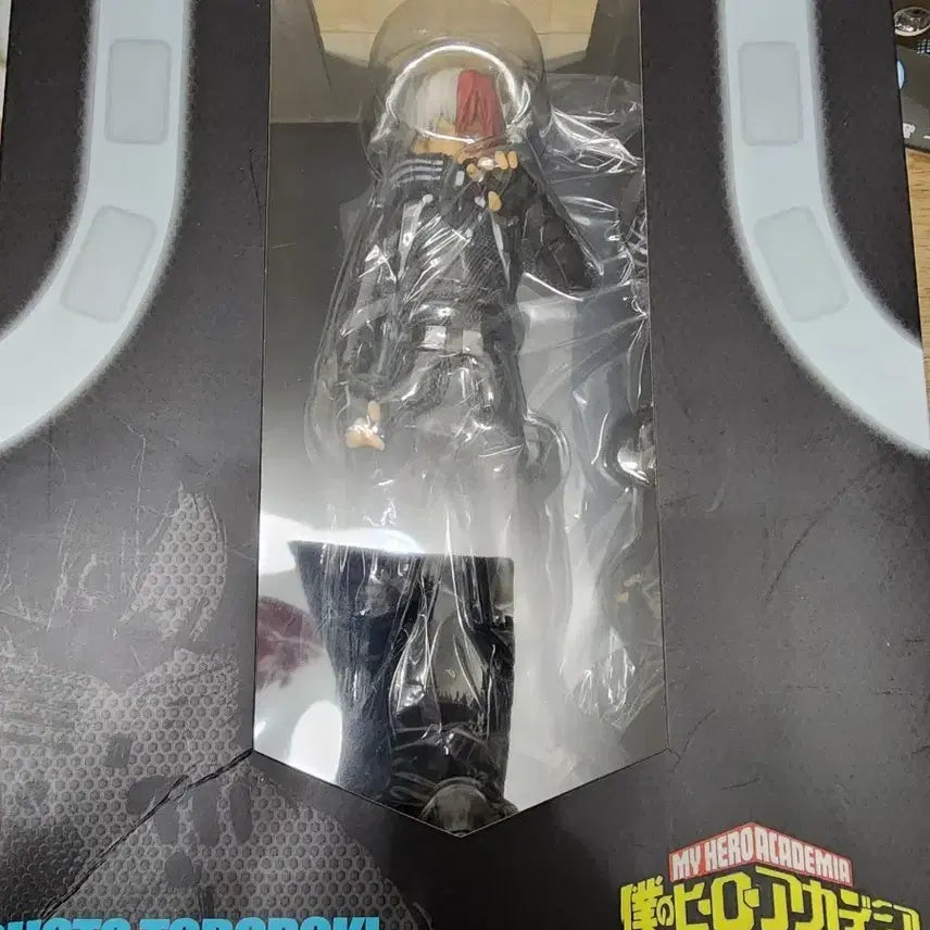 [BUNJANG] My Hero Academia Toho Stealth Suit Shoto Todoroki Figure / 나히아 토호 스텔스 슈트 쇼토 급쳐