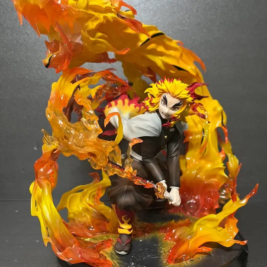 [BUNJANG] Aniplex Kyojuro Rengoku Demon Slayer Figure / 귀멸의 칼날 귀칼 렌고쿠 쿄쥬로 애니플렉스 연옥 피규어