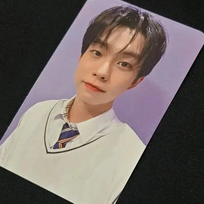 [BUNJANG] LUCY Choi Sangyeop School Uniform Photocard / 루시 최상엽 대면 당첨자용 포카 교복 ver.