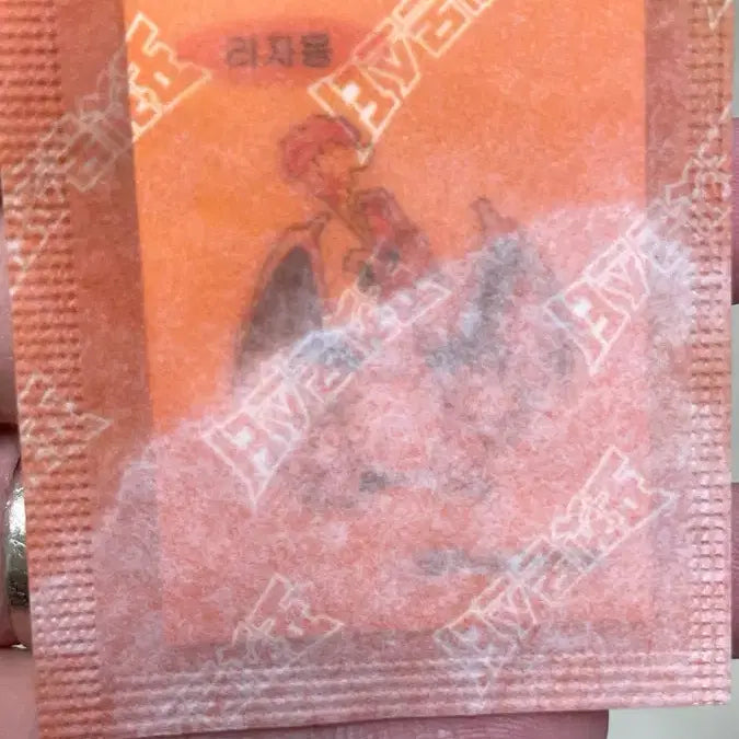 [BUNJANG] Charizard 30th Anniversary Sticker (Sealed) / 미개봉 리자몽 30주년 스티커