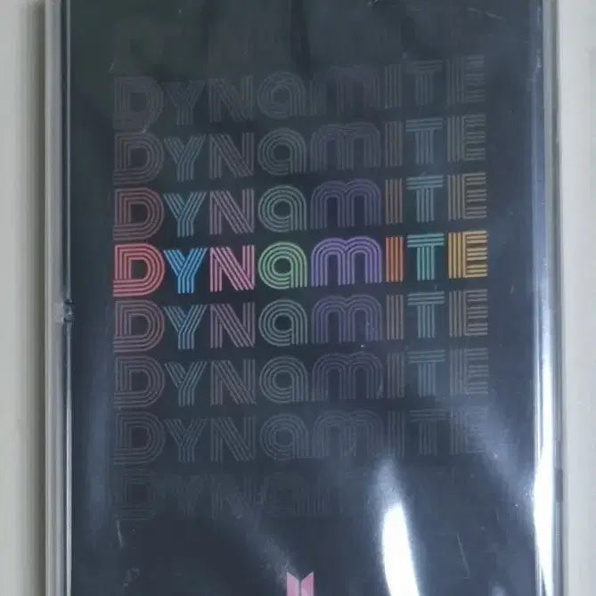 [BUNJANG] BTS Dynamite Sealed Cassette Tape / BTS Dynamite (미개봉 카세트테이프)