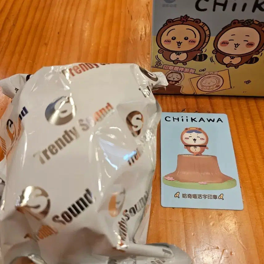 [SOLD OUT] 치이카와 너구리 스탬프 피규어 하치와레