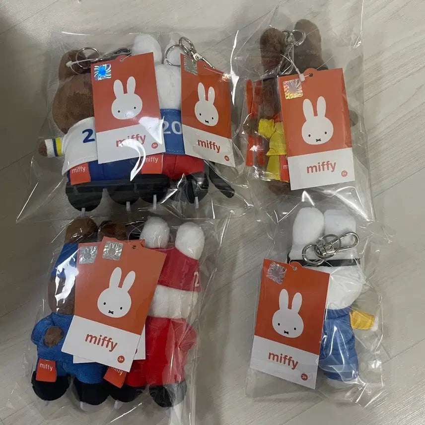 [BUNJANG] Miffy Melanie Winter Olympics Dolls Keyring Set / (6개 세트) 동계올림픽 미피 멜라니 하키 쇼트트랙 스키점프 인형 키링