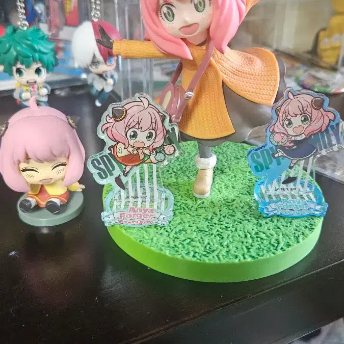 [BUNJANG] Sega Luminasta Spy x Family Anya Forger Figure + Acrylic Stand / 세가 루미니스타 스파이 패밀리 아냐 피규어 + 아크릴 스탠드