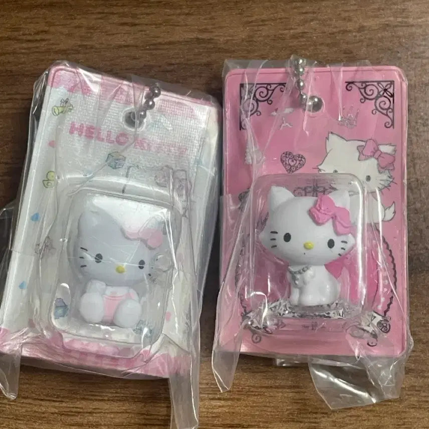 [BUNJANG] Bandai Hello Kitty Miniature Collection Bundle - Baby Kitty &amp; Charmy Kitty / 헬로키티 패키지 미니어쳐 컬렉션 - 베이비키티, 챠미키티 일괄