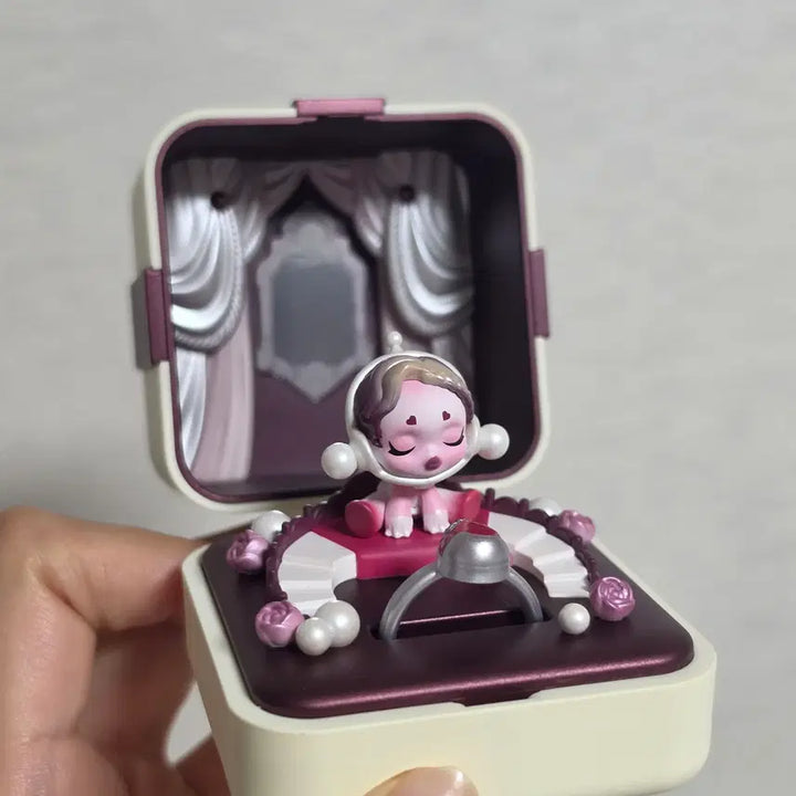 [BUNJANG] Pop Mart Skull Panda Romantic Proposal Series Secret / 팝마트 로맨틱 프로포즈 시리즈 시크릿 (스컬판다)