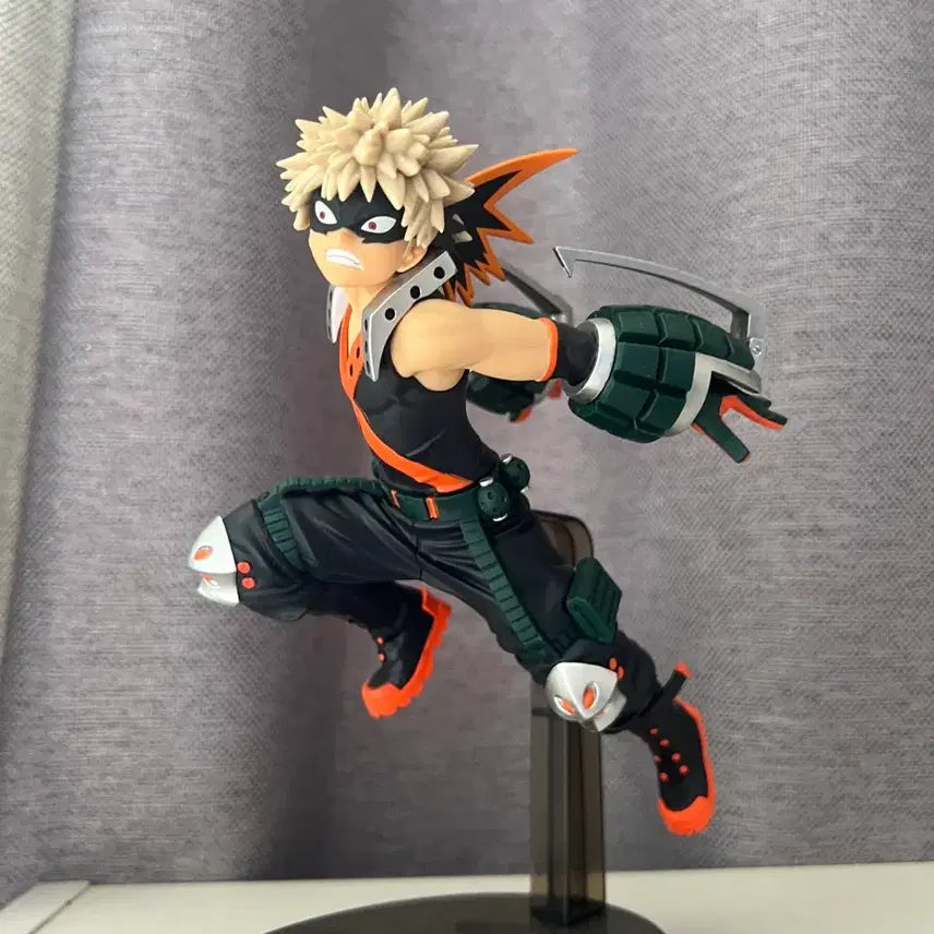 [BUNJANG] My Hero Academia Katsuki Bakugo Figure / 나의 히어로 아카데미아 바쿠고 피규어