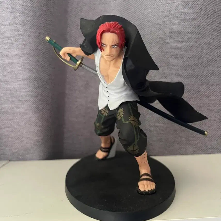 [BUNJANG] One Piece Shanks Figure / 원피스 샹크스 피규어