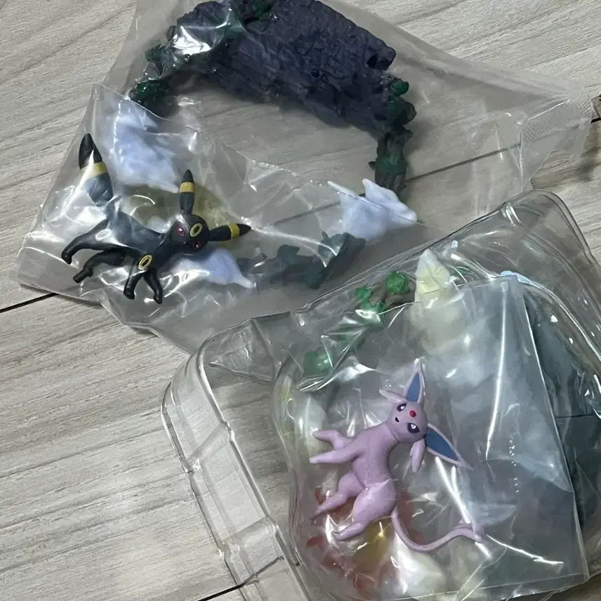 [BUNJANG] Pokemon Eevee/Umbreon Diorama Figure Collection Set / 포켓몬 디오라마 에브이 블래키 뮤 피규어