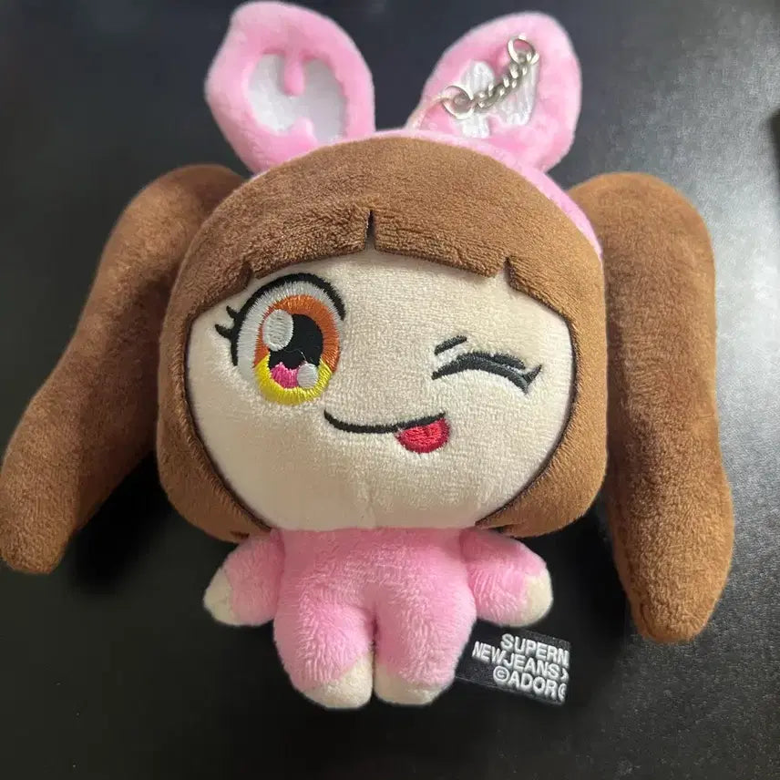[SOLD OUT] 뉴진스 무라카미 하니 인형 키링