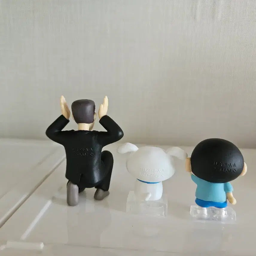[BUNJANG] Crayon Shin-chan Shiro &amp; Black Bear Gacha Bundle Set / 짱구 가챠 흰둥이 흑곰 일괄판매