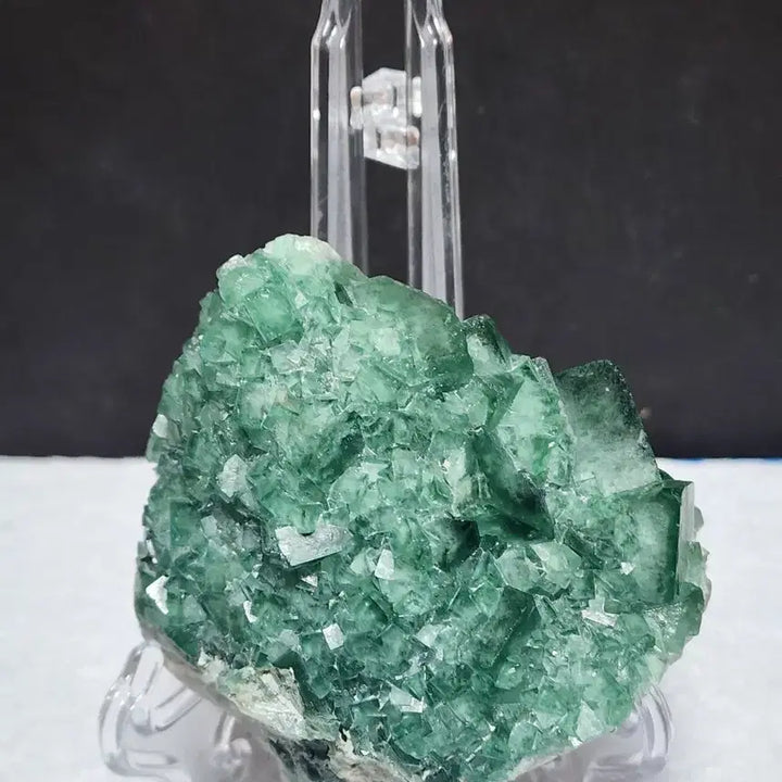 [BUNJANG] Natural Green Fluorite Crystal Cluster with Stand / 천연크리스탈 그린 플루오라이트 원석+받침대