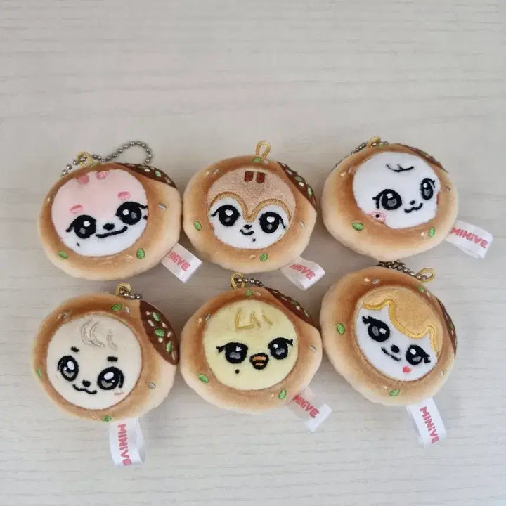 [BUNJANG] IVE Seed Hotteok Keyring Bundle Set / 아이브 씨앗 호떡 키링 일괄