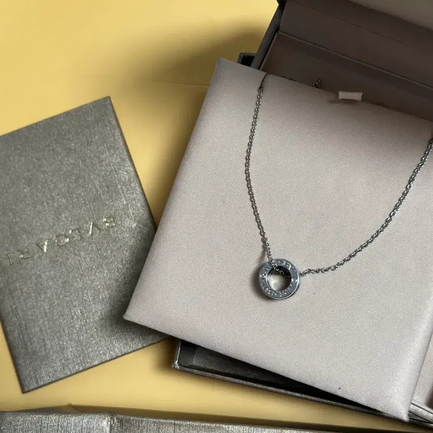 [BUNJANG] Bvlgari B.zero1 Save the Children Necklace / 불가리 비제로원 세이브더칠드런 목걸이