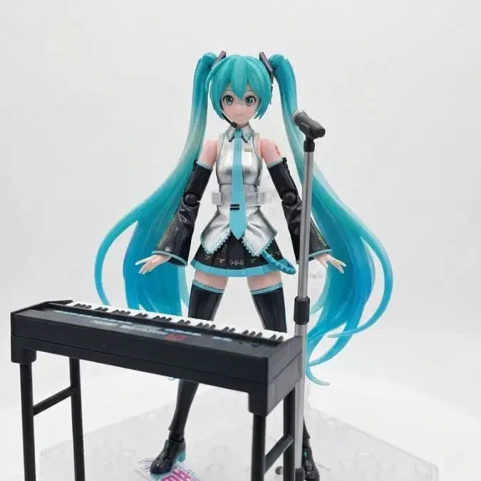 [BUNJANG] Bloque Hatsune Miku Figure / 블로키 하츠네미쿠 피규어