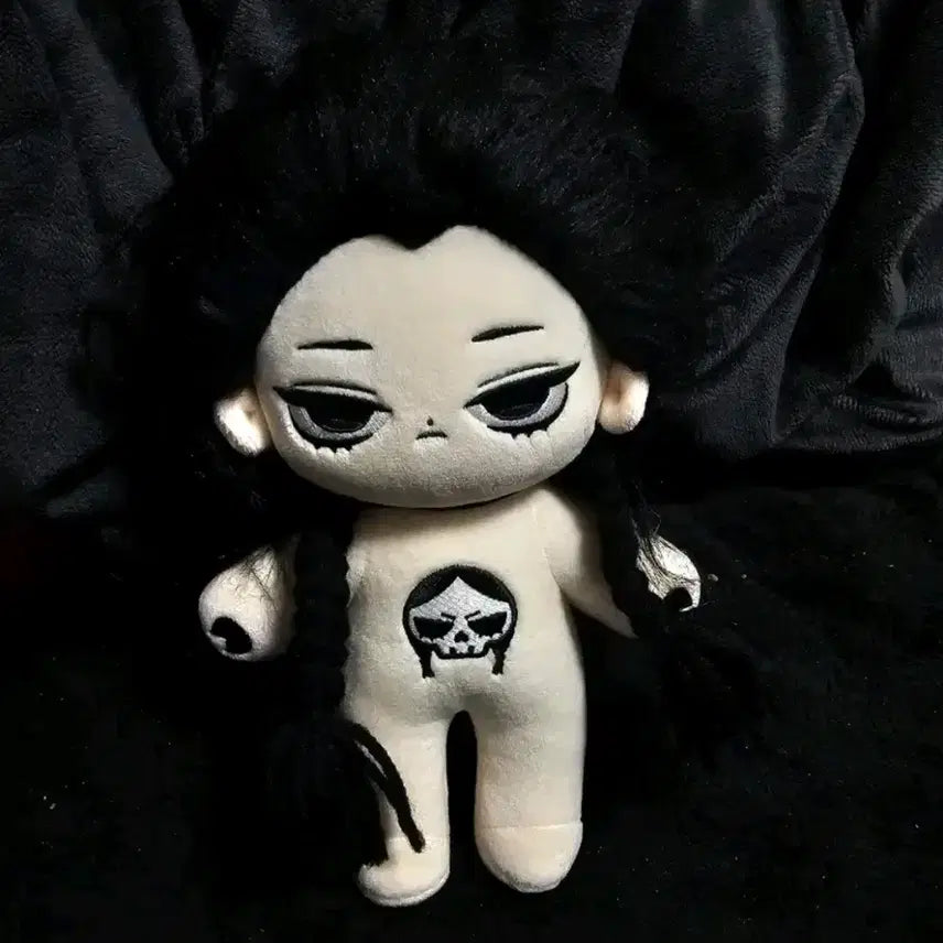 [BUNJANG] 20cm Wed. Bone Ggug Doll with Detachable Braided Headband and Gothic Rabbit Hoodie / 20cm 솜인형 웬스티 양도