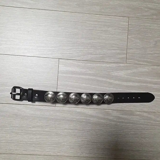 [BUNJANG] Buffalo Coin Leather Bracelet American Native / 버팔로 코인 가죽 팔찌 아메리칸 네이티브