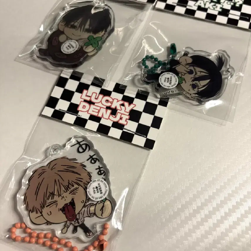 [BUNJANG] Chainsaw Man Montach Anya Acrylic Keychain Set / 체인소맨 몽타치님 통판 아크릴 키링 덴지 아키 요시다