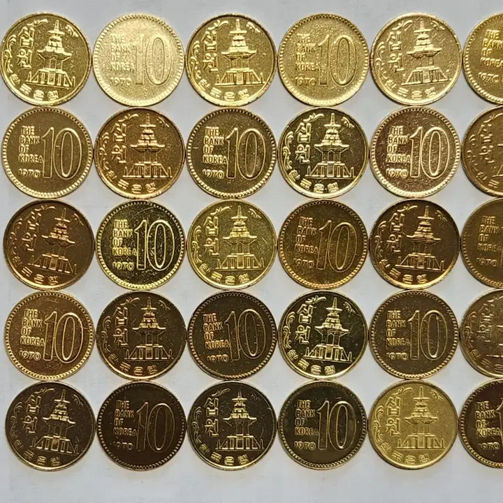 [BUNJANG] 1970 Brass 10 Won Coin (30 pcs) / 특년도 1970년 황동 30점