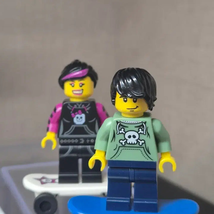 [BUNJANG] LEGO Skateboard Figures Set (2 Figures) / 레고 스케이트보드 피규어 2개 세트