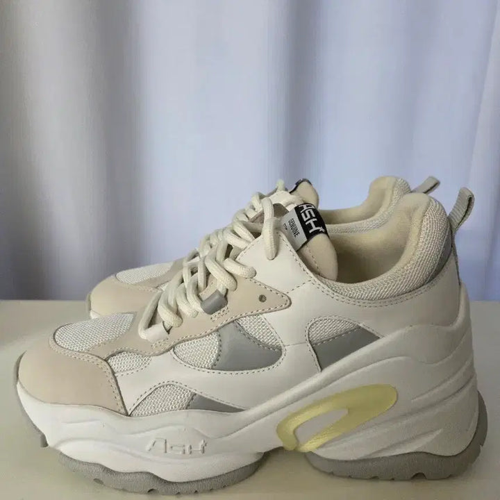 [BUNJANG] ASH Bon Heel Sneakers Ivory 230 / 아쉬 ASH 본 힐 스니커즈 아이보리 230