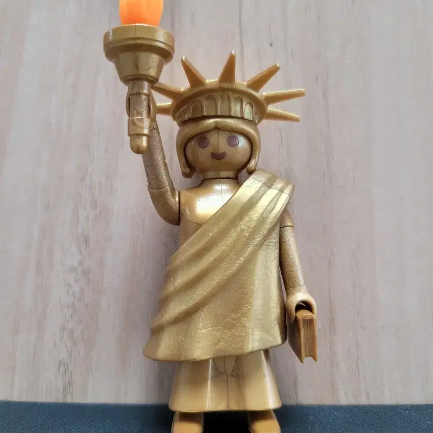 [BUNJANG] Playmobil Mystery Figures Series 12 Statue of Liberty Figure / 플레이모빌 미스터리 피규어 12 자유의 여신상
