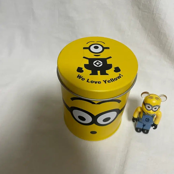 [BUNJANG] Minions Figure + Tin Case Set / 미니언즈 피규어 + 틴케이스
