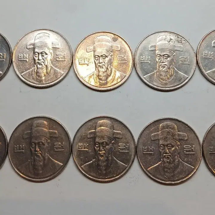 [BUNJANG] 10 x 2000 Korean 100 Won Coin Bundle / 2000년 100원  10개 일괄