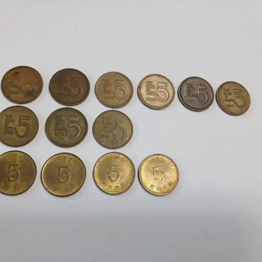 [BUNJANG] Mixed Korean Coins and Banknotes Bundle Set / 5원 10원 50원 동전 500원 지폐 4종 일괄 판매