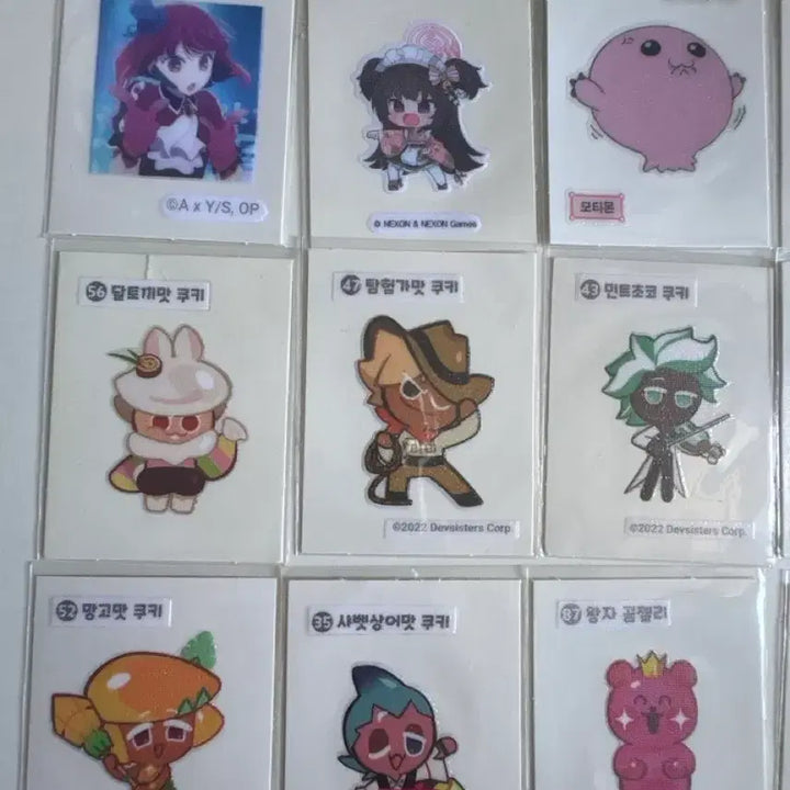[BUNJANG] Tinipping, Cookie Run, Crayon Shin-chan, Mollang, MapleStory, Favorite Idol I-ding Sticker Bundle Set / 변경 쿠키런 최애의 아이 띠부씰 일괄 판매