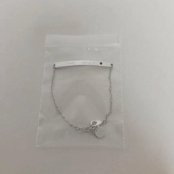 [BUNJANG] Red Velvet Wendy Silver Rhodium Birthday Bracelet / [새상품]레드벨벳 웬디 생일팔찌 실버(로듐)