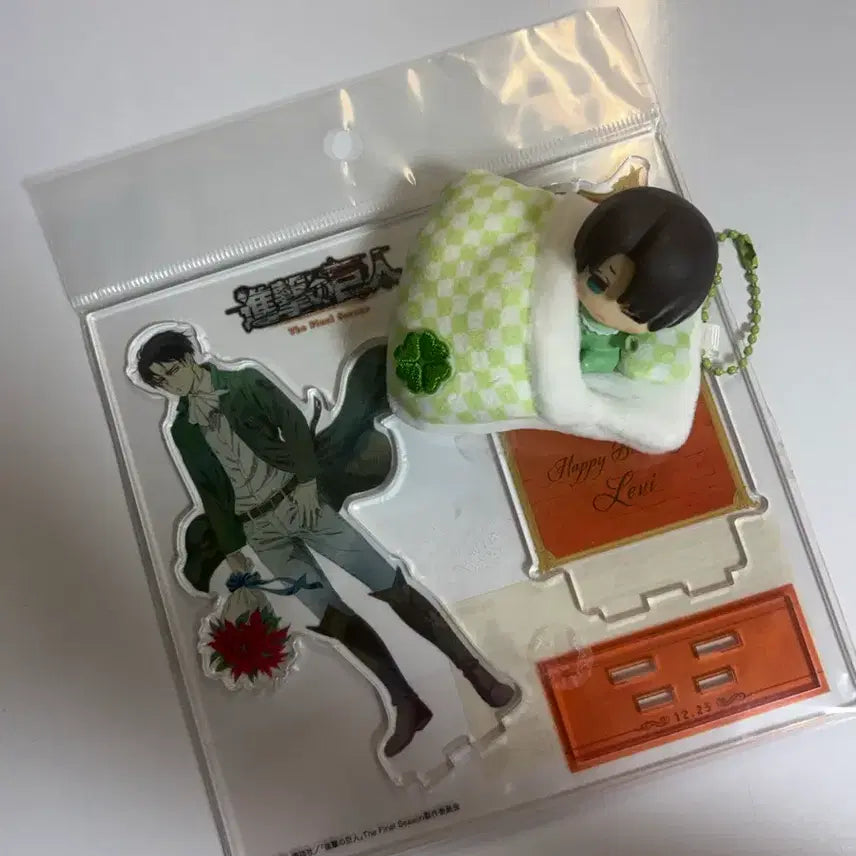[BUNJANG] Attack on Titan Levi Birthday Acrylic Stand (Opened, Displayed) / 반택포)진격거 리바이 생일 아크릴+아카탄즈 개봉 전시품