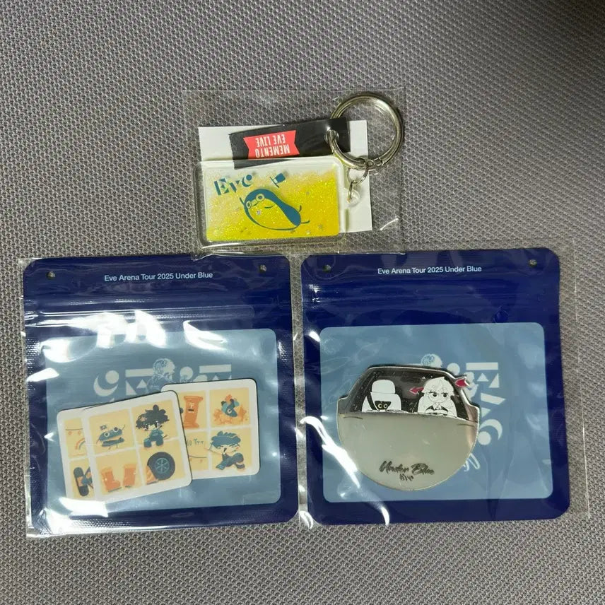 [BUNJANG] Eve LISMILE E-Prize Liquid Keychain &amp; J-Prize Sticker Bundle / Eve 이브 리스마일 쿠지 E상 리퀴드 키링 언더블루 J상 스티커 일괄