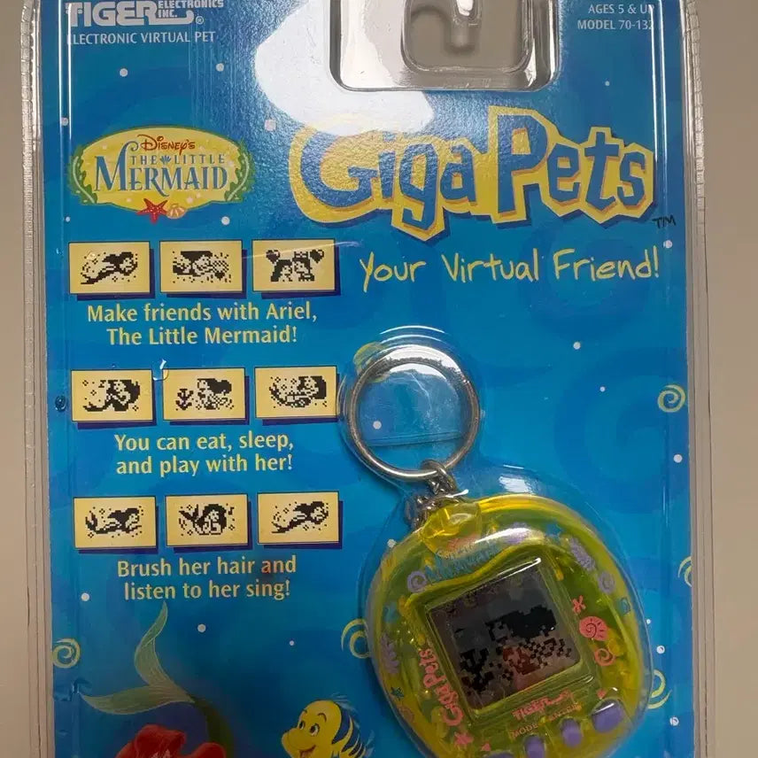[BUNJANG] Disney The Little Mermaid Giga Pet Virtual Pet / 디즈니 기가펫 인어공주 고전다마고치