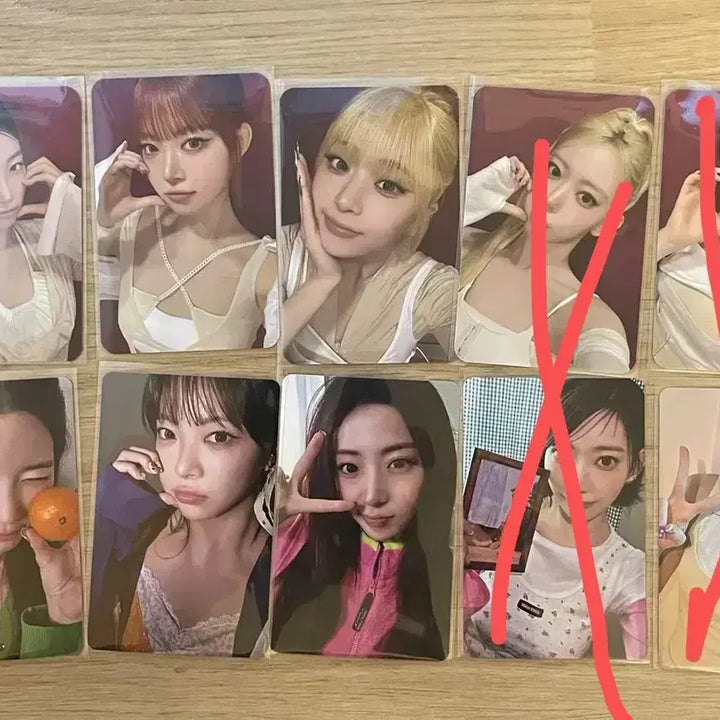 [BUNJANG] LE SSERAFIM Camera Album Photocard Split Set / 르세라핌 카메라 앨범 포카 세트 분철