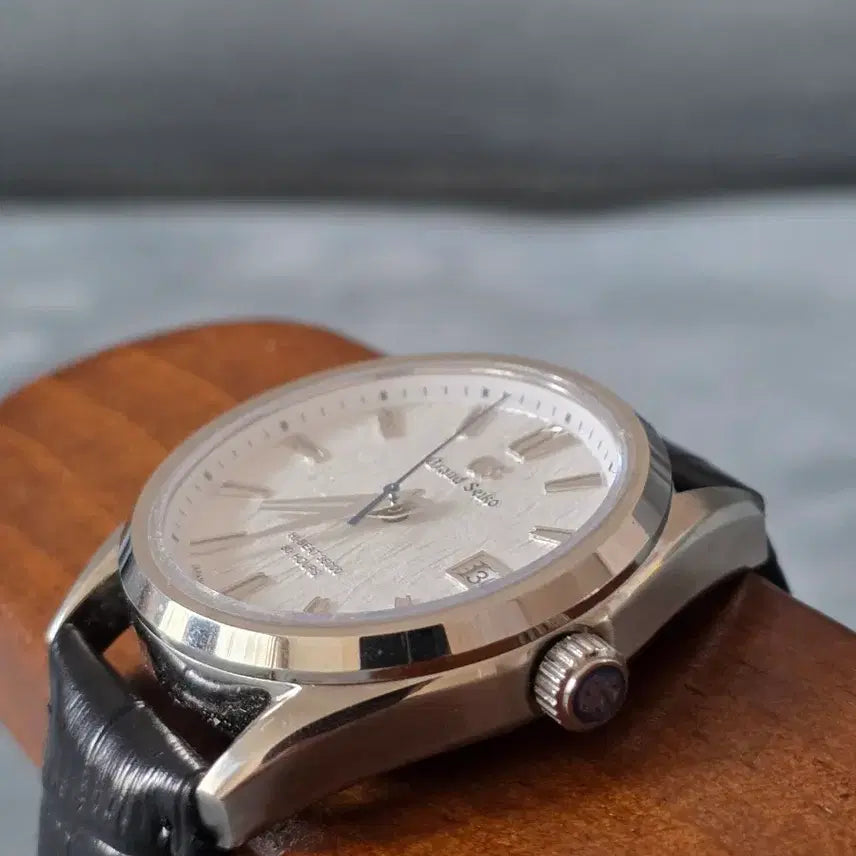 [BUNJANG] Grand Seiko Birch Custom Watch / [MOD시계]그랜드세이코 자작나무
