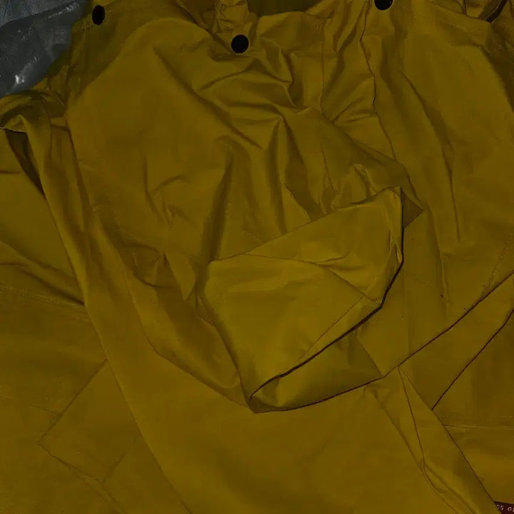 [BUNJANG] IT (2017) Georgie Yellow Raincoat / 공포 영화 그것 IT 굿즈 조지 노랑 우비 raincoat