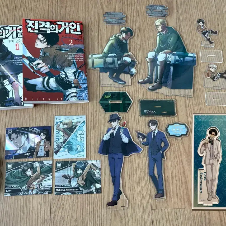 [BUNJANG] Attack on Titan Goods Bundle Set / (급처, 리바이위주)진격의 거인 굿즈 일괄판매