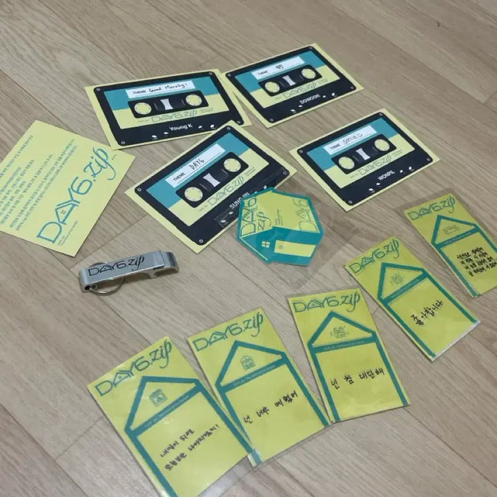 [BUNJANG] Day6 Pop-Up Store Confetti Bundle Set / 데이식스 집 팝업 zip 구성 컨페티