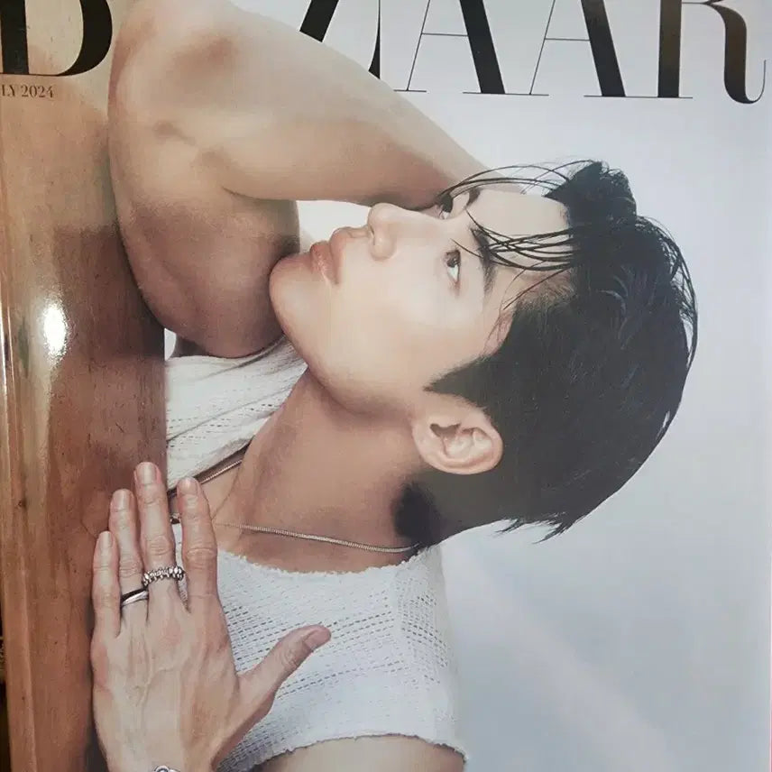 [BUNJANG] Byeon Woo-seok DICON Winter 2025 Dispatch Magazine / 변우석 DICON 겨울 2025 디스패치 매거진+바자+데이즈