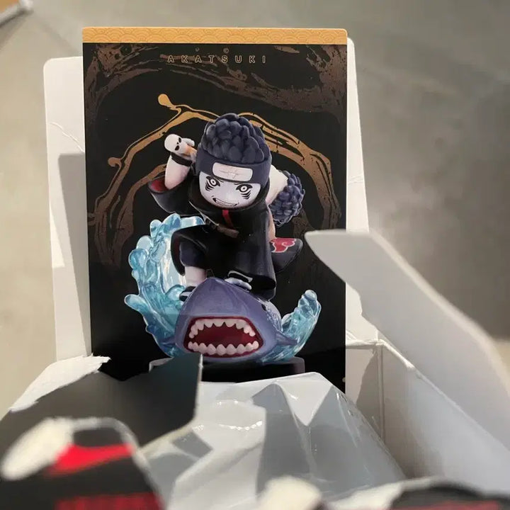[BUNJANG] Pop Mart Naruto Kisame Akatsuki Figure (Sealed) / 미개봉) 나루토 팝마트 아카츠키 키사메