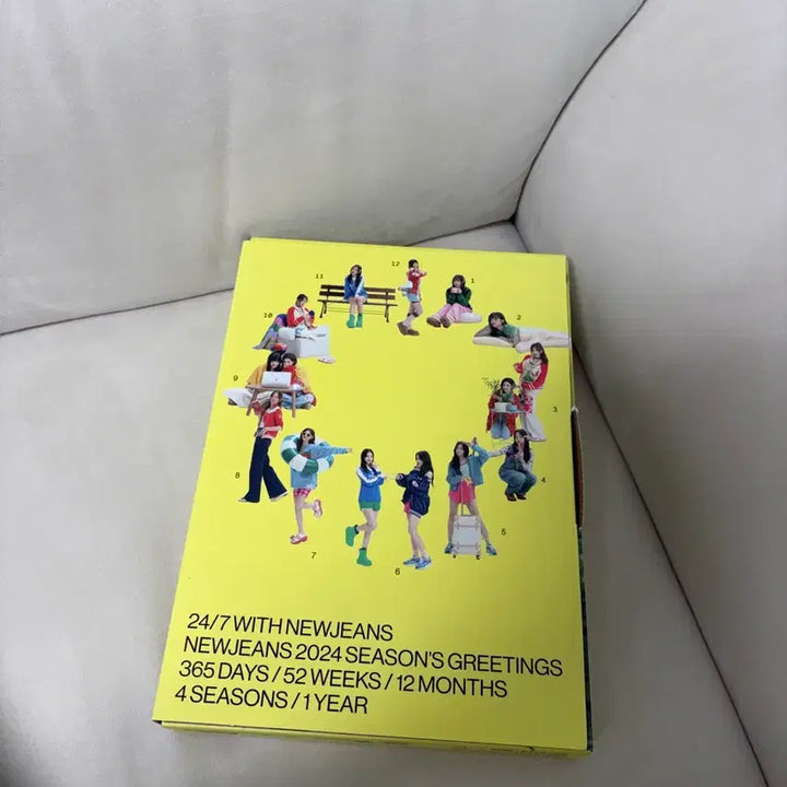 [SOLD OUT] 뉴진스 2024 시즌 그리팅