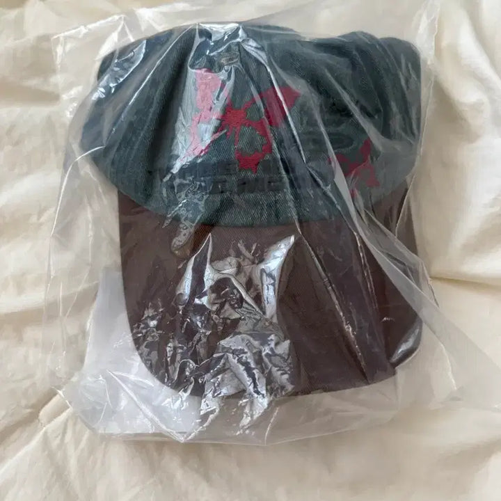 [BUNJANG] Whee In BEYOND: ENCORE Official Goods Ball Cap / 휘인 BEYOND : ENCORE OFFICIAL MD 볼캡