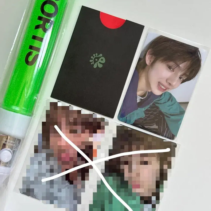 [BUNJANG] Kortis Juhoon Studio Photocard / 코르티스 주훈 공방 포카, 그린그린 응원봉 일괄 양도