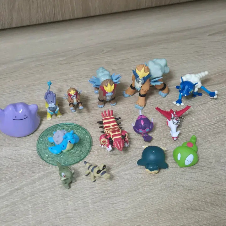 [BUNJANG] Rare Pokemon Moncolle &amp; Gacha Figures / 포켓몬 피규어 희귀 몬코레 가챠 팝니다